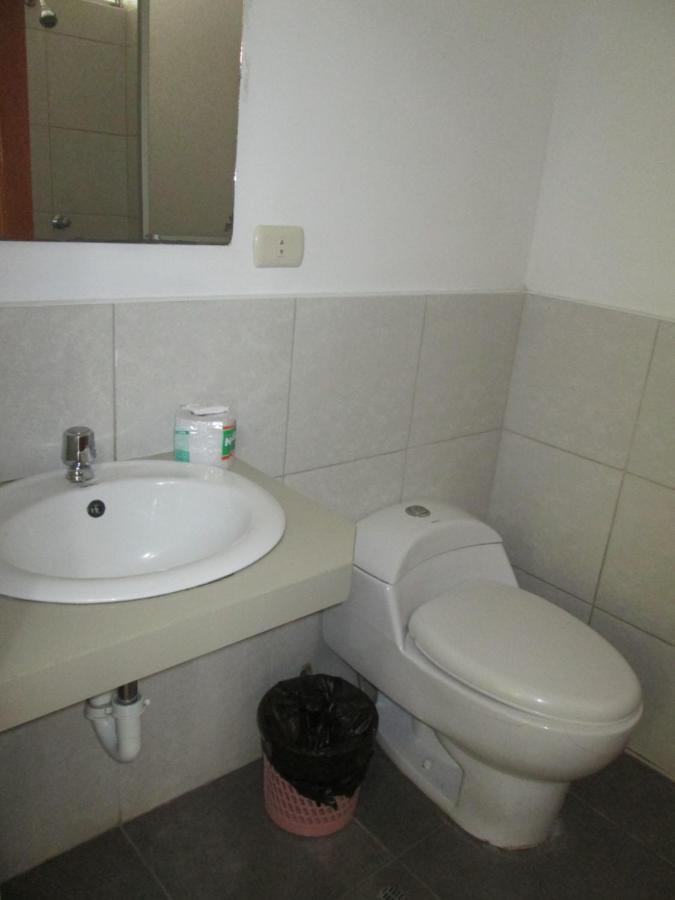 Hotel Villa Santa Ana Quillabamba Екстериор снимка