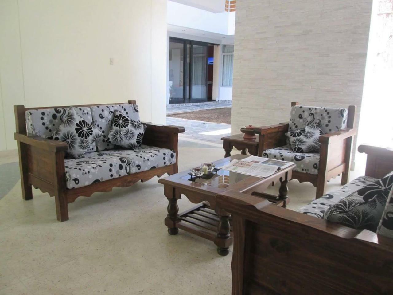 Hotel Villa Santa Ana Quillabamba Екстериор снимка
